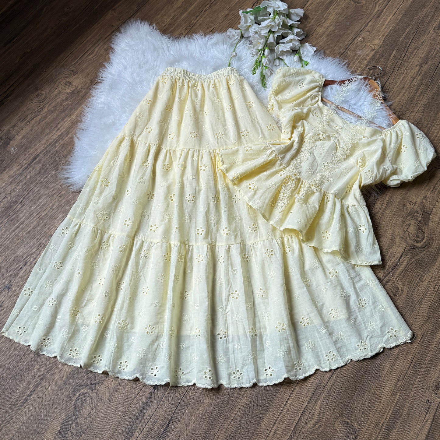 Beautiful Eyelet cotton co-ord set