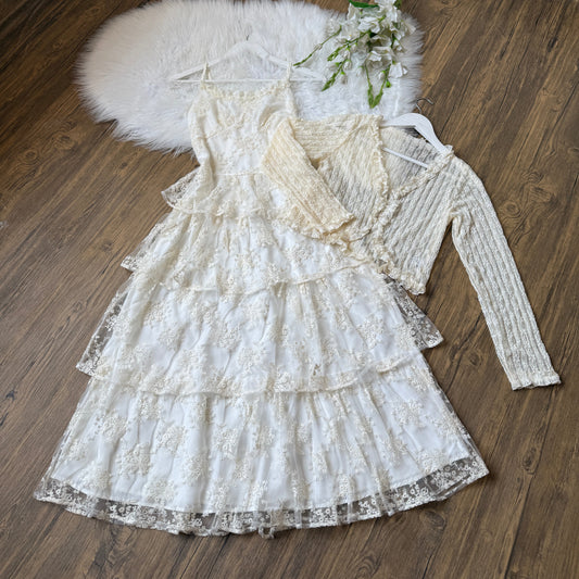 Dreamy lace dress