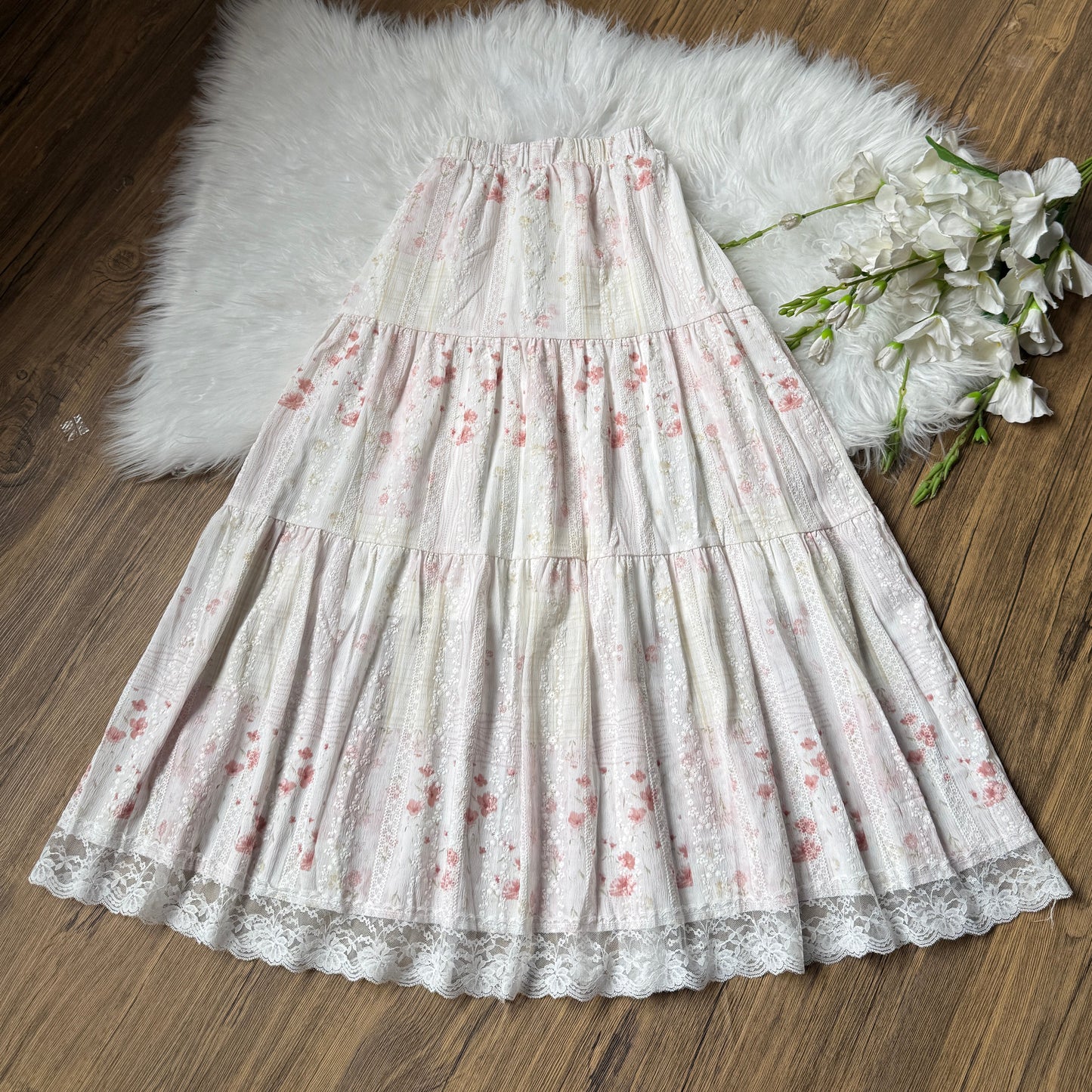 Gorgeous floral lace detailed skirts