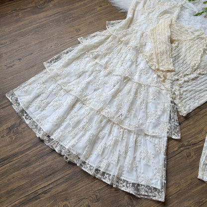 Dreamy lace dress