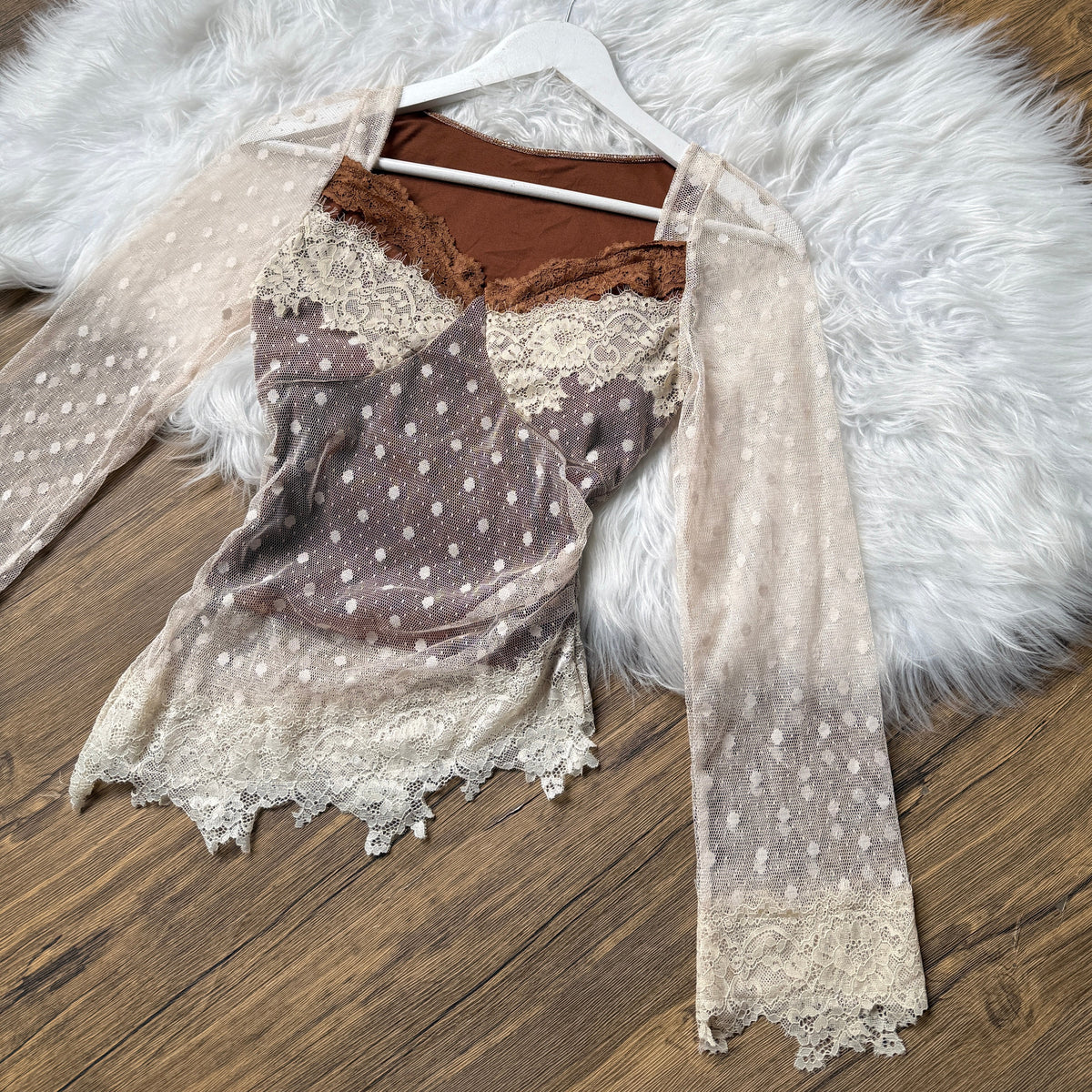 Gorgeous Lace Mesh Sweetheart Neck Top