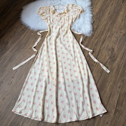 The Elise Floral Maxi Dress