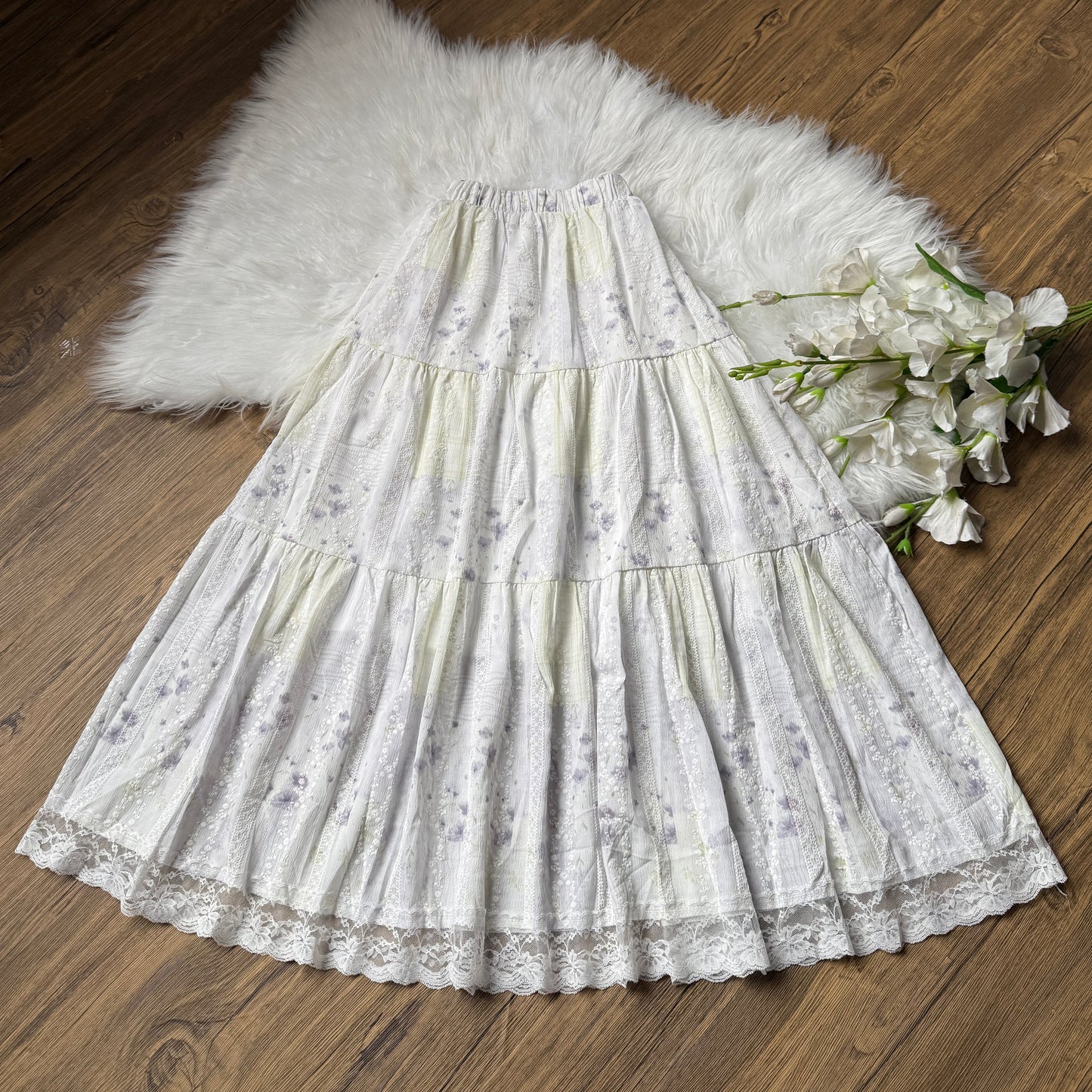 Gorgeous floral lace detailed skirts