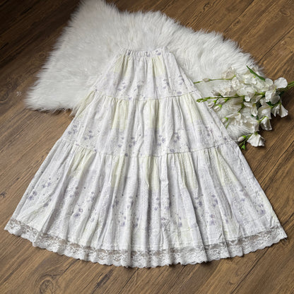 Gorgeous floral lace detailed skirts