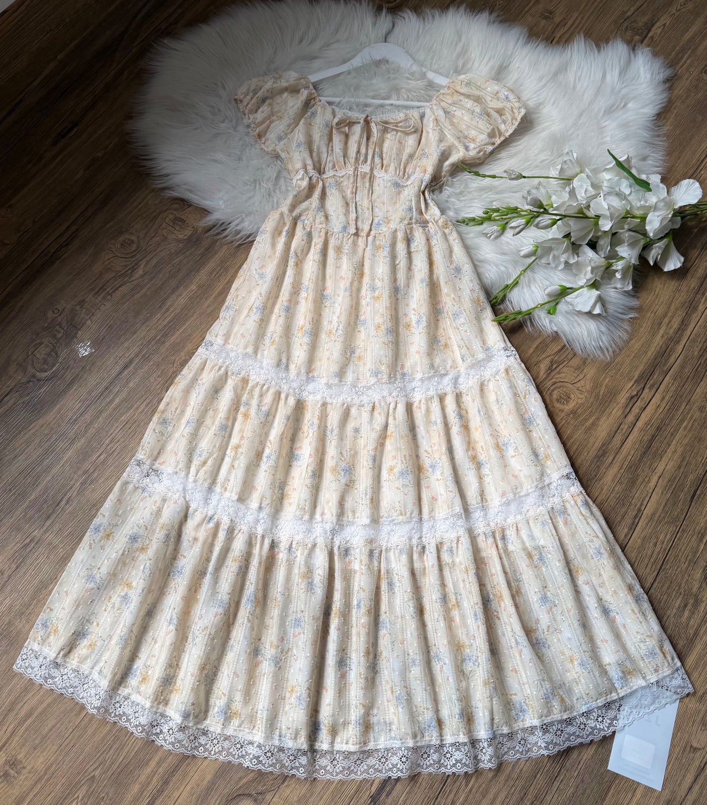 Gorgeous floral summer dresses