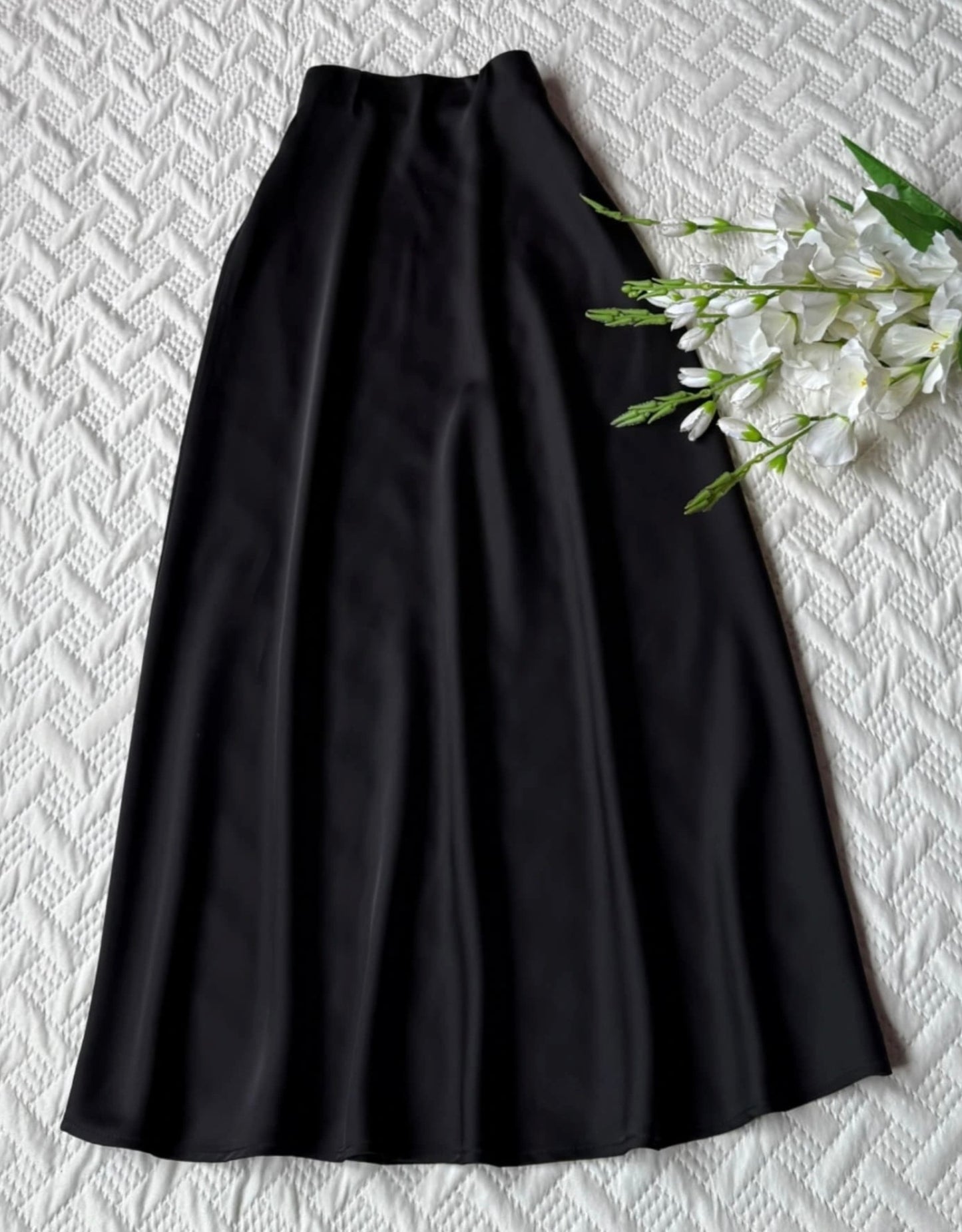 Gorgeous High waist satin skirts