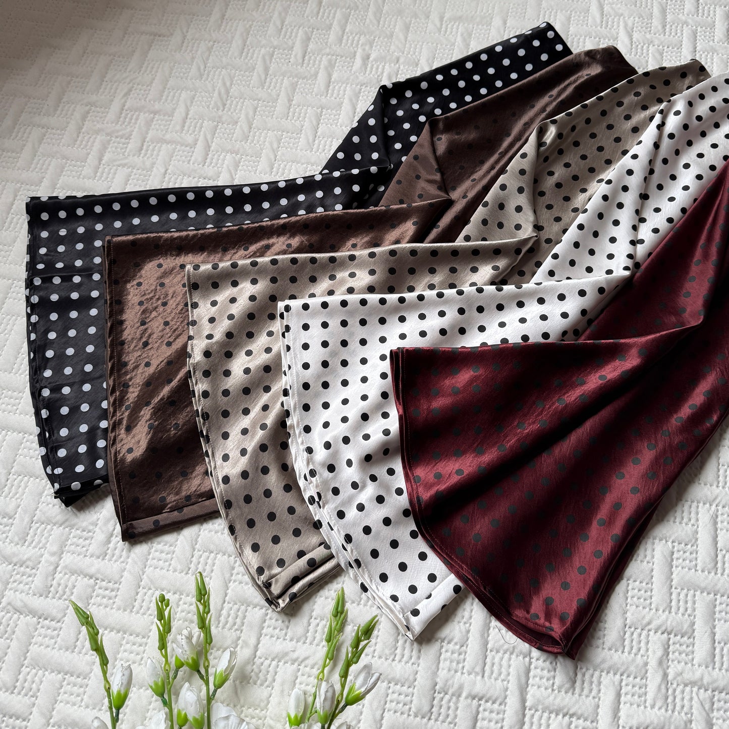 Gorgeous high waist polka dots satin skirts