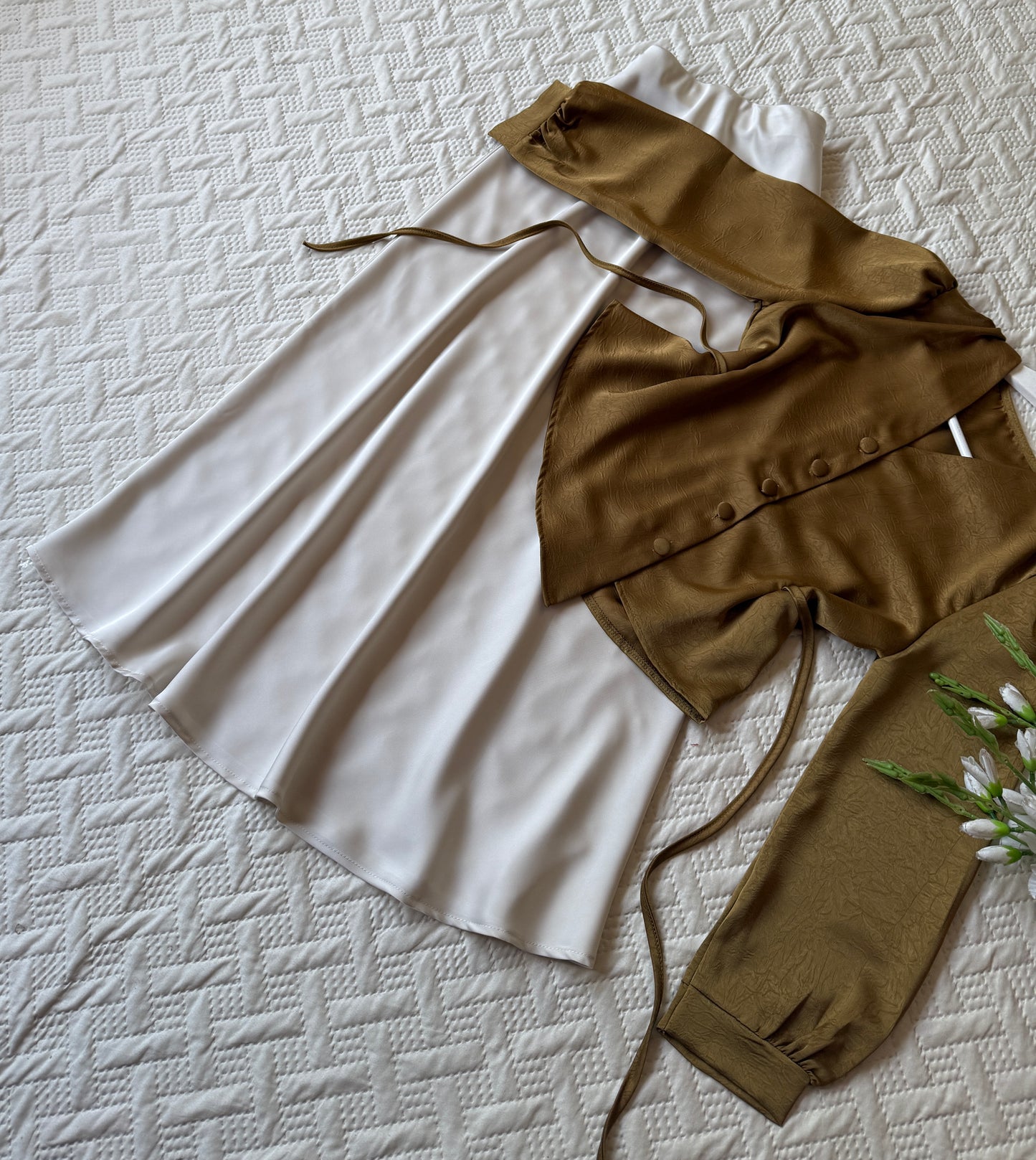 Gorgeous satin skirt-top