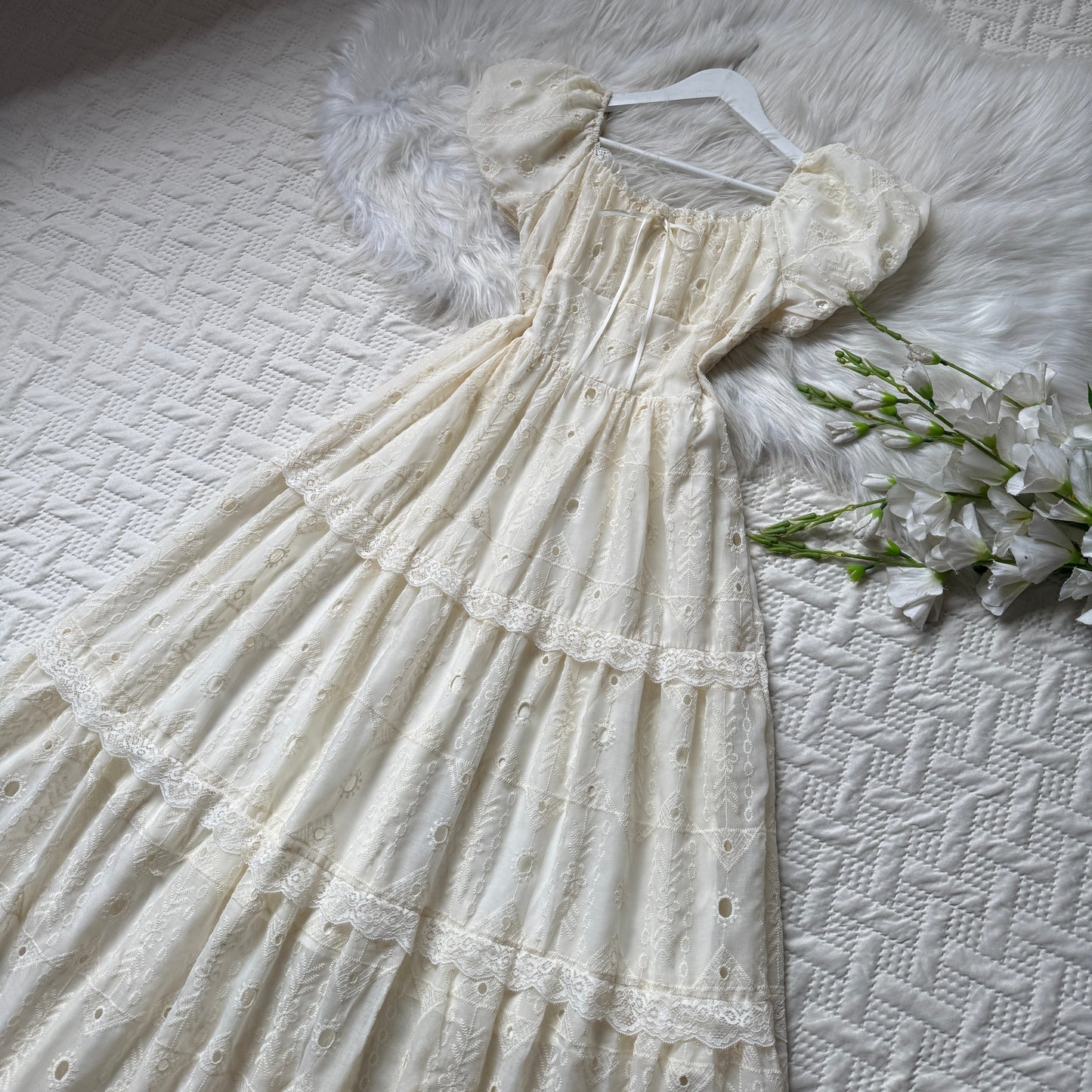 Gorgeous lace detailed cotton dress
