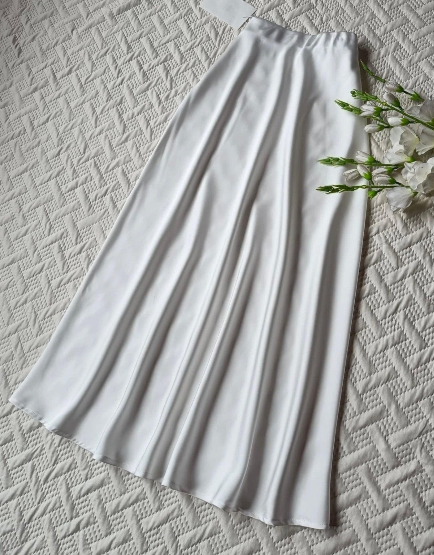 Gorgeous High waist satin skirts