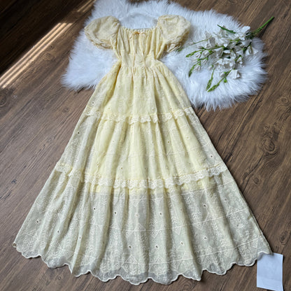 Gorgeous eyelet summer dresses