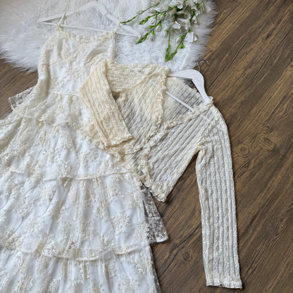 Dreamy lace dress